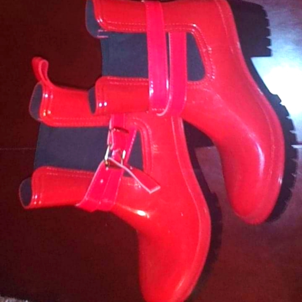 red rain bootsBoots